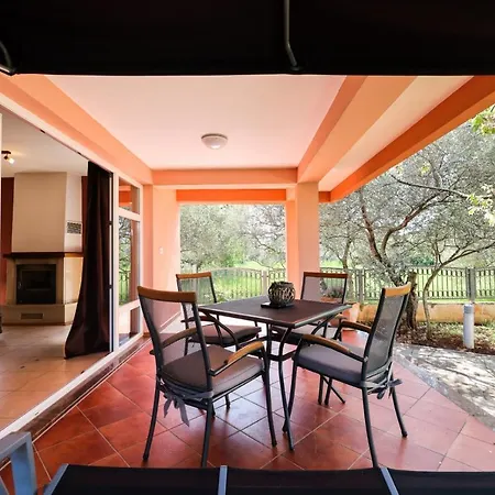 Cvita Holiday home *
